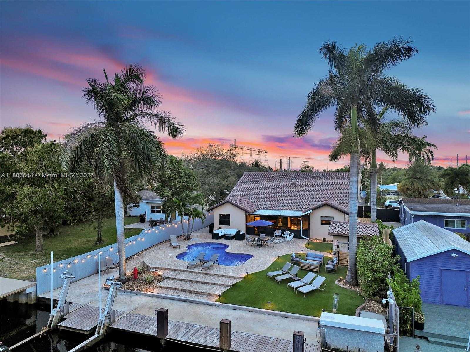 Small Image of 4732 SOUTH WEST 35TH AVE, Dania Beach Number 75