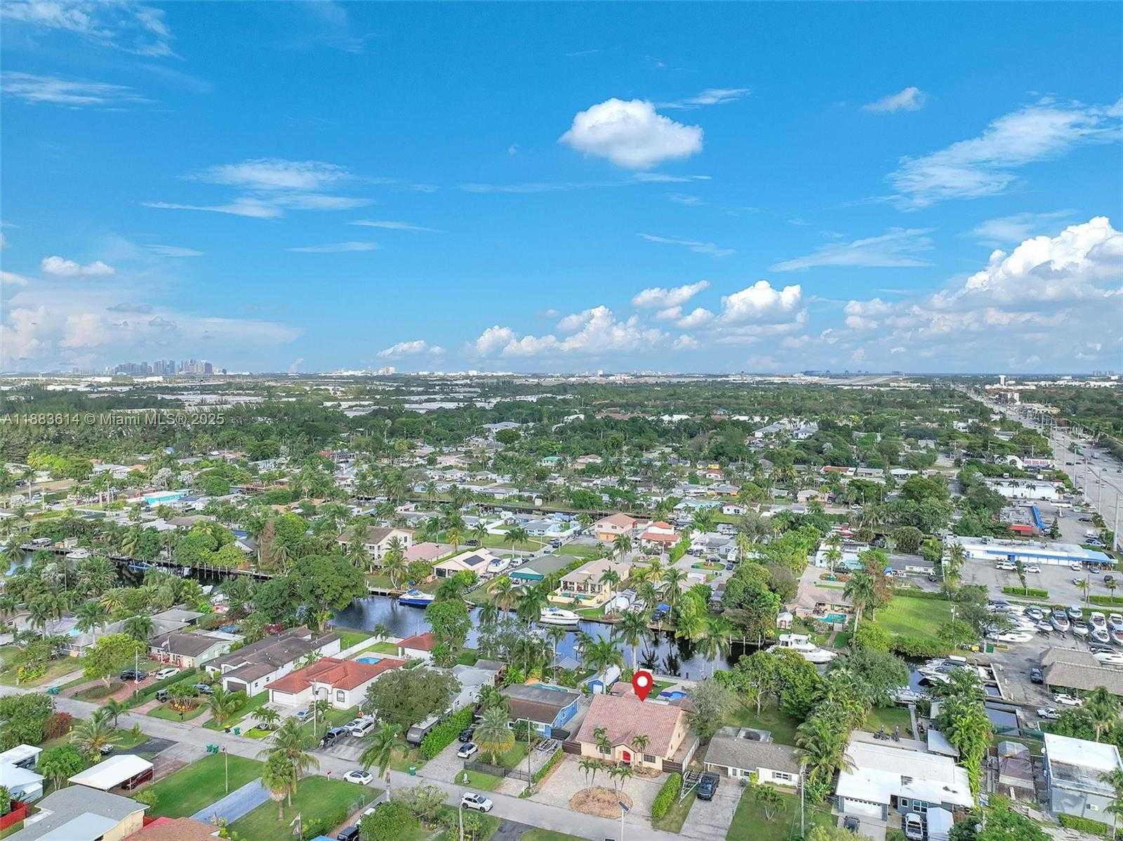 Small Image of 4732 SOUTH WEST 35TH AVE, Dania Beach Number 78
