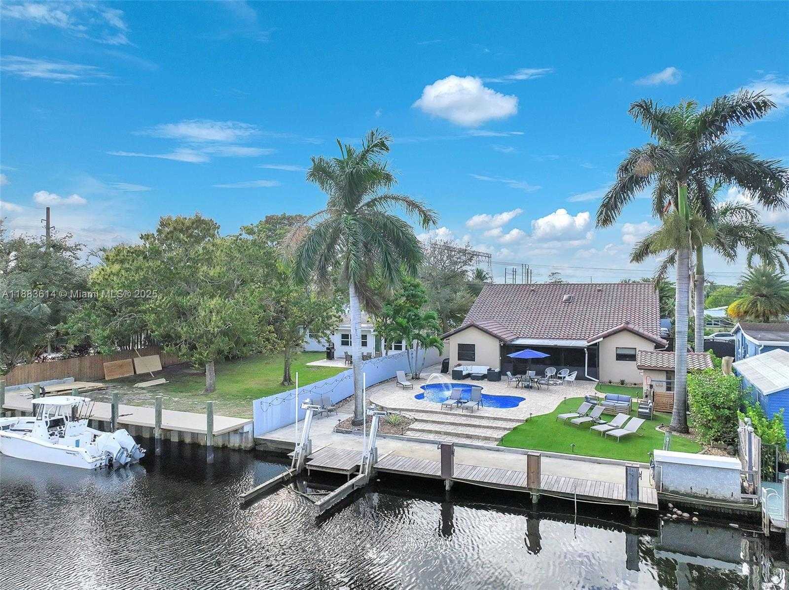 Small Image of 4732 SOUTH WEST 35TH AVE, Dania Beach Number 87