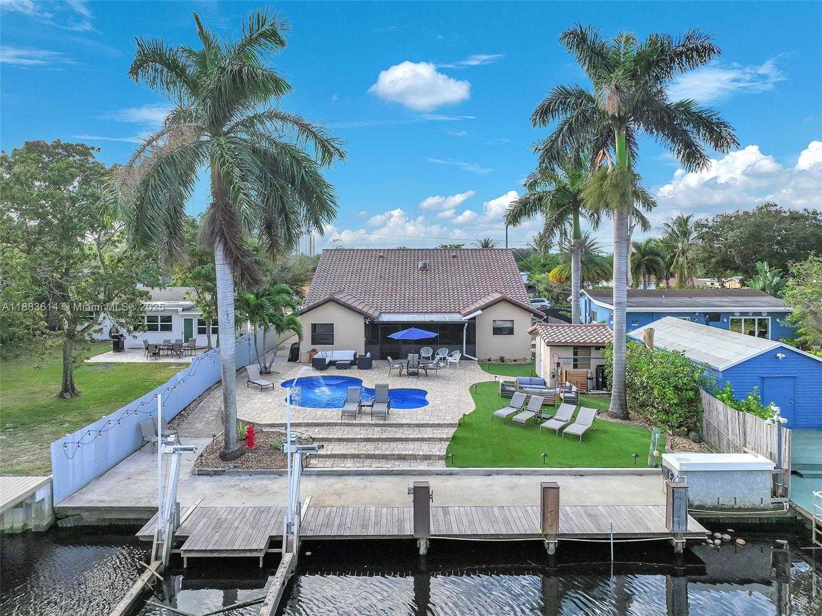 Small Image of 4732 SOUTH WEST 35TH AVE, Dania Beach Number 88