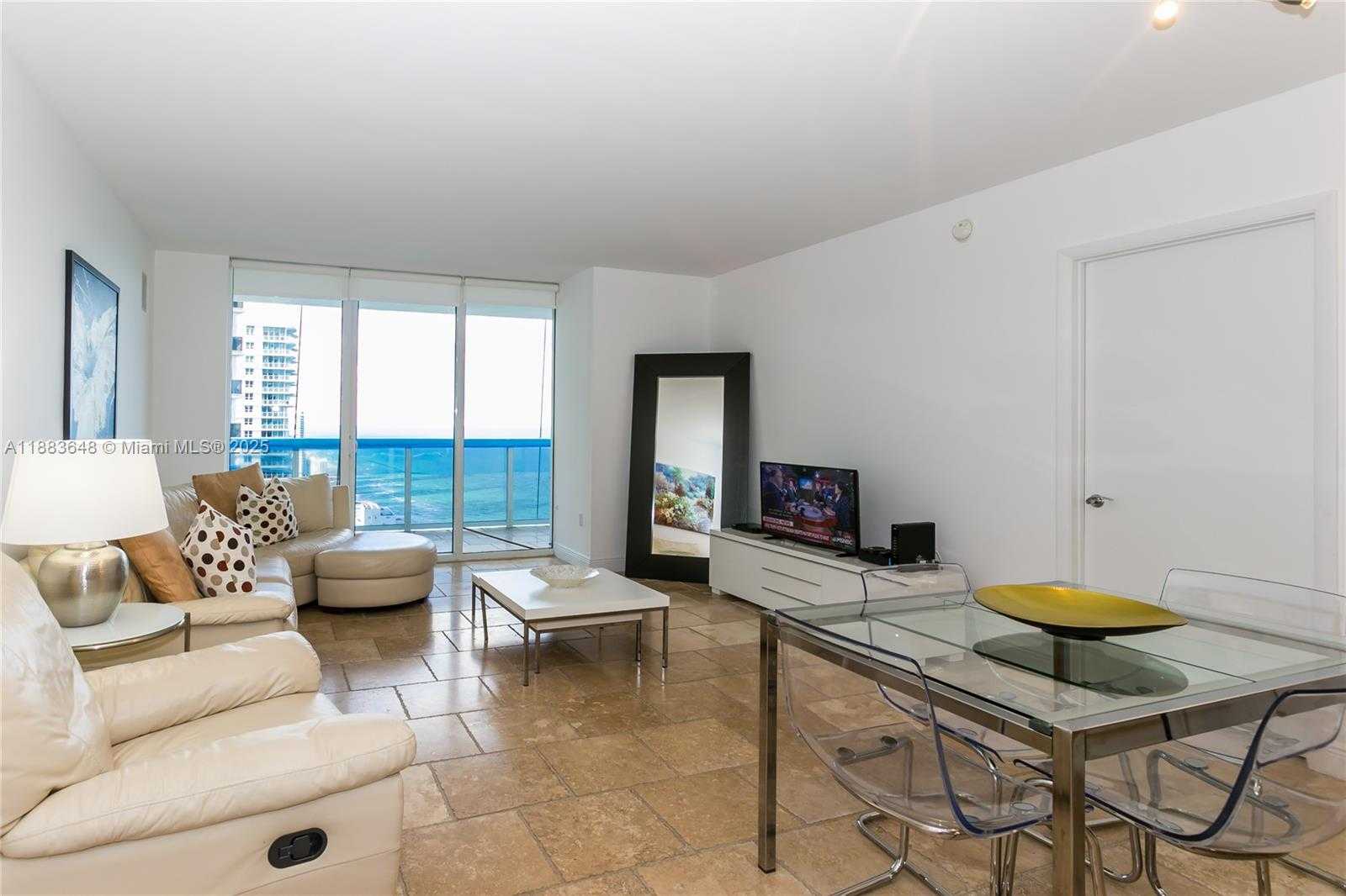 Small Image of 1830 SOUTH OCEAN DR #4010, Hallandale Beach Number 3