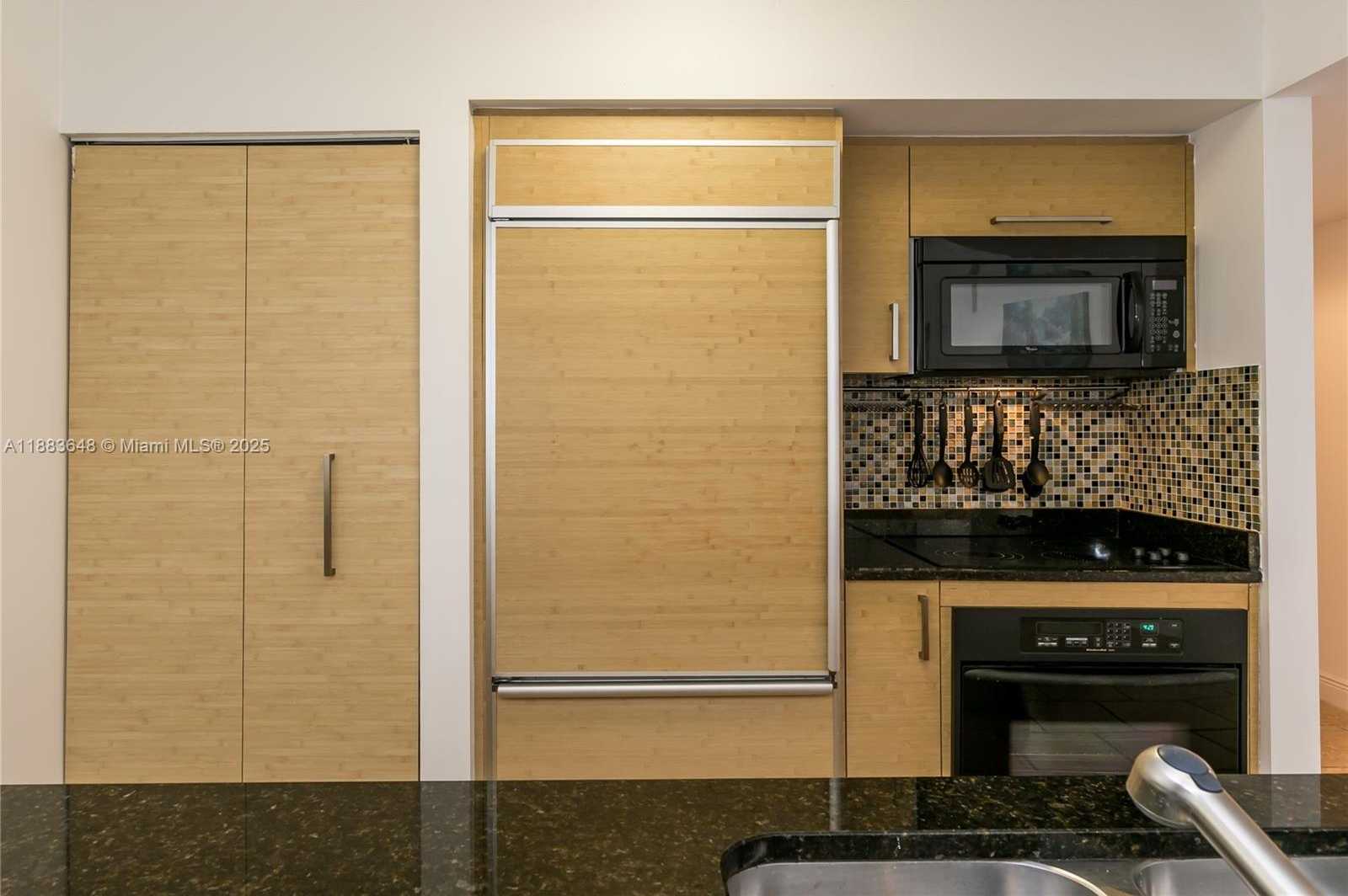 Small Image of 1830 SOUTH OCEAN DR #4010, Hallandale Beach Number 6