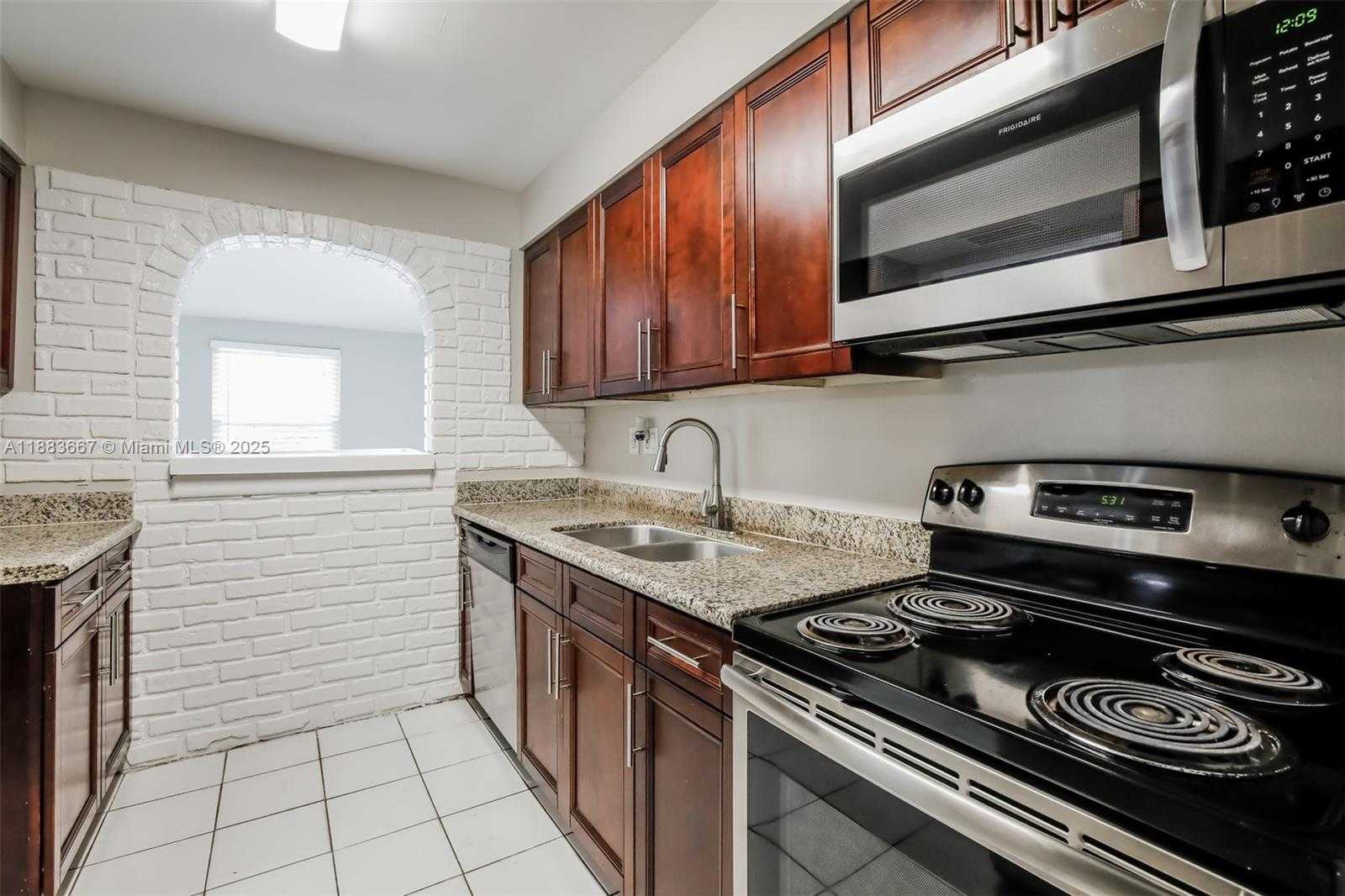 Small Image of 1850 NORTH WEST 47TH AVE, Lauderhill Number 9