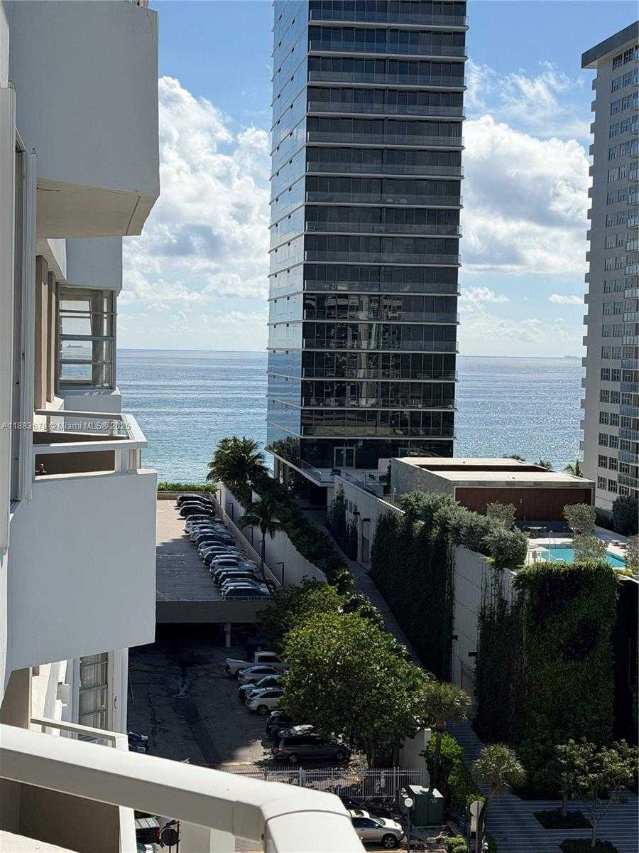 Small Image of 1985 SOUTH OCEAN DR #8L, Hallandale Beach Number 13
