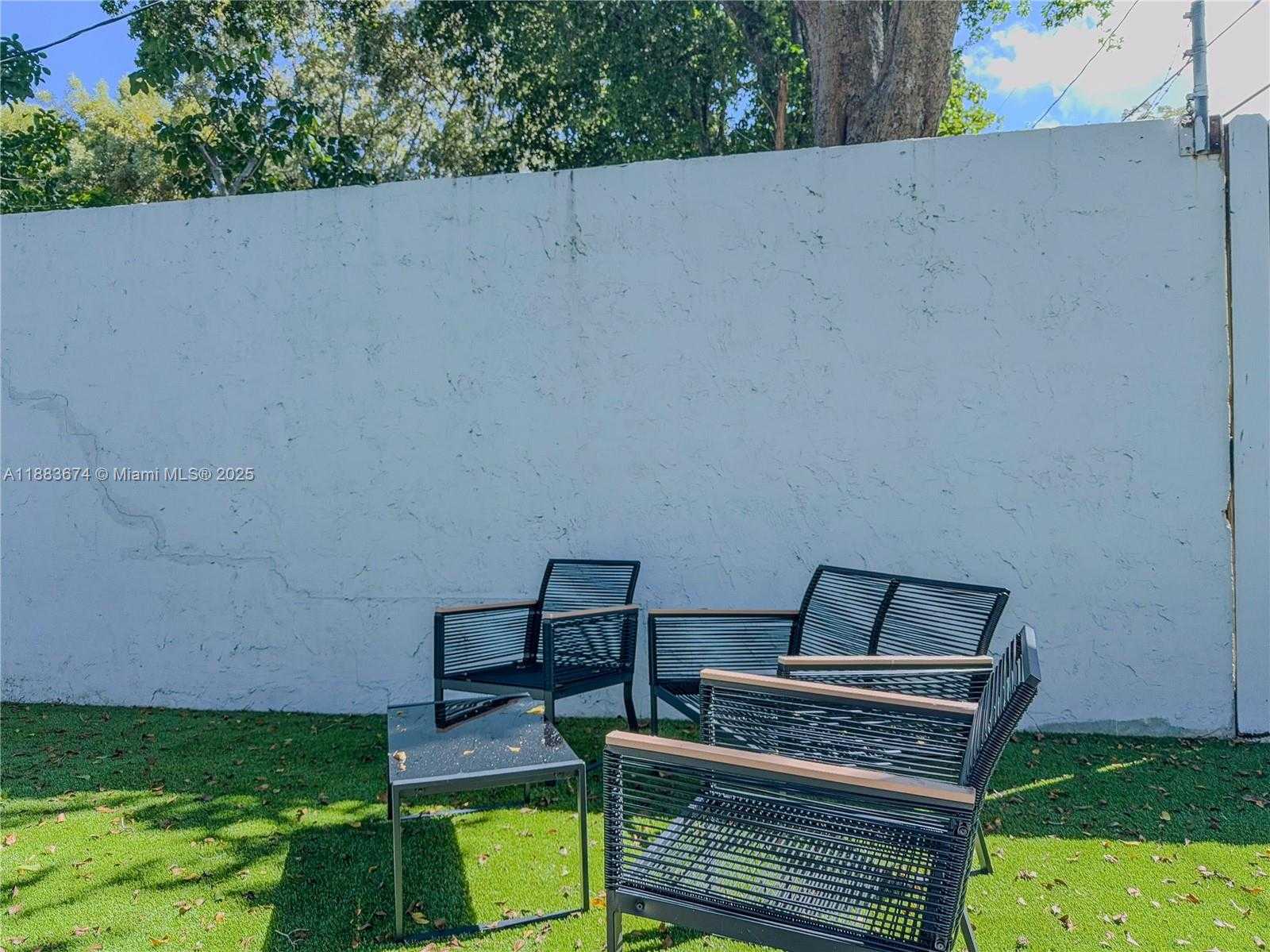 Small Image of 5938 NORTH EAST 5TH AVE, Miami Number 36