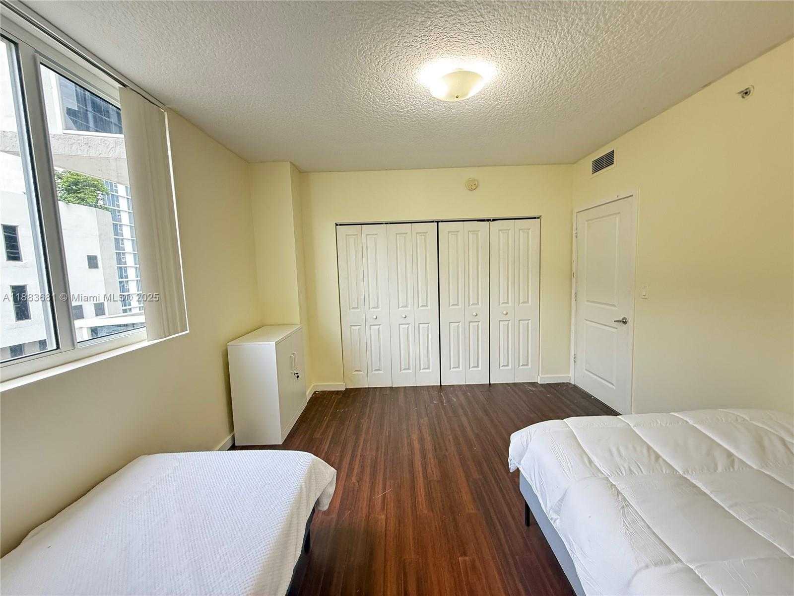 Small Image of 601 NORTH EAST 23RD ST #901, Miami Number 4