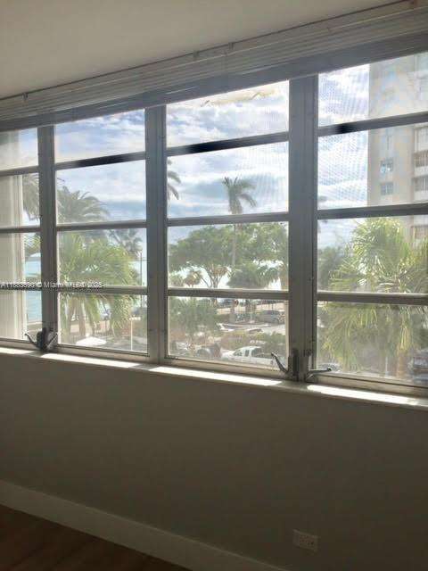 Small Image of 1408 BRICKELL BAY DR #307, Miami Number 12