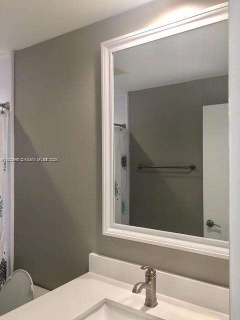 Small Image of 1408 BRICKELL BAY DR #307, Miami Number 15
