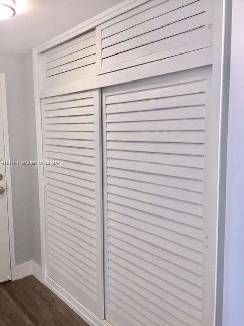 Small Image of 1408 BRICKELL BAY DR #307, Miami Number 16