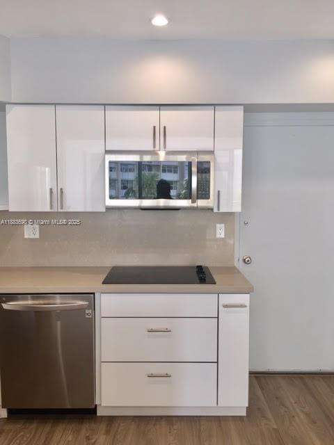 Small Image of 1408 BRICKELL BAY DR #307, Miami Number 6