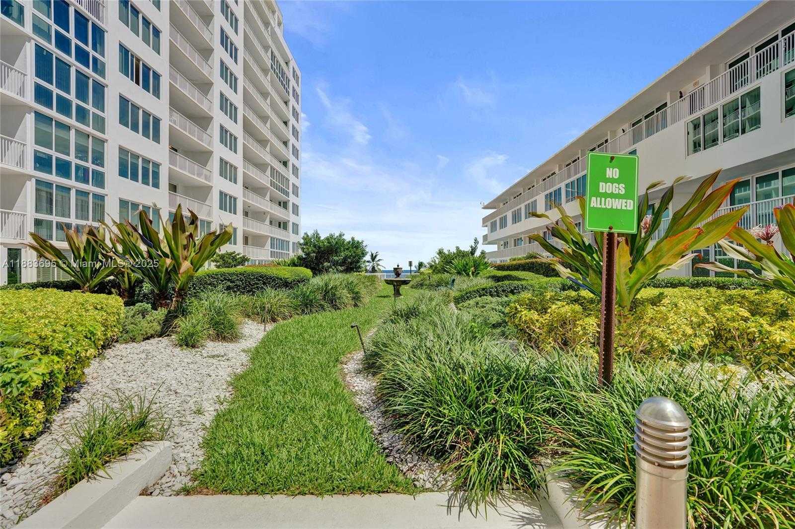 Small Image of 5401 COLLINS AVE #138, Miami Beach Number 32
