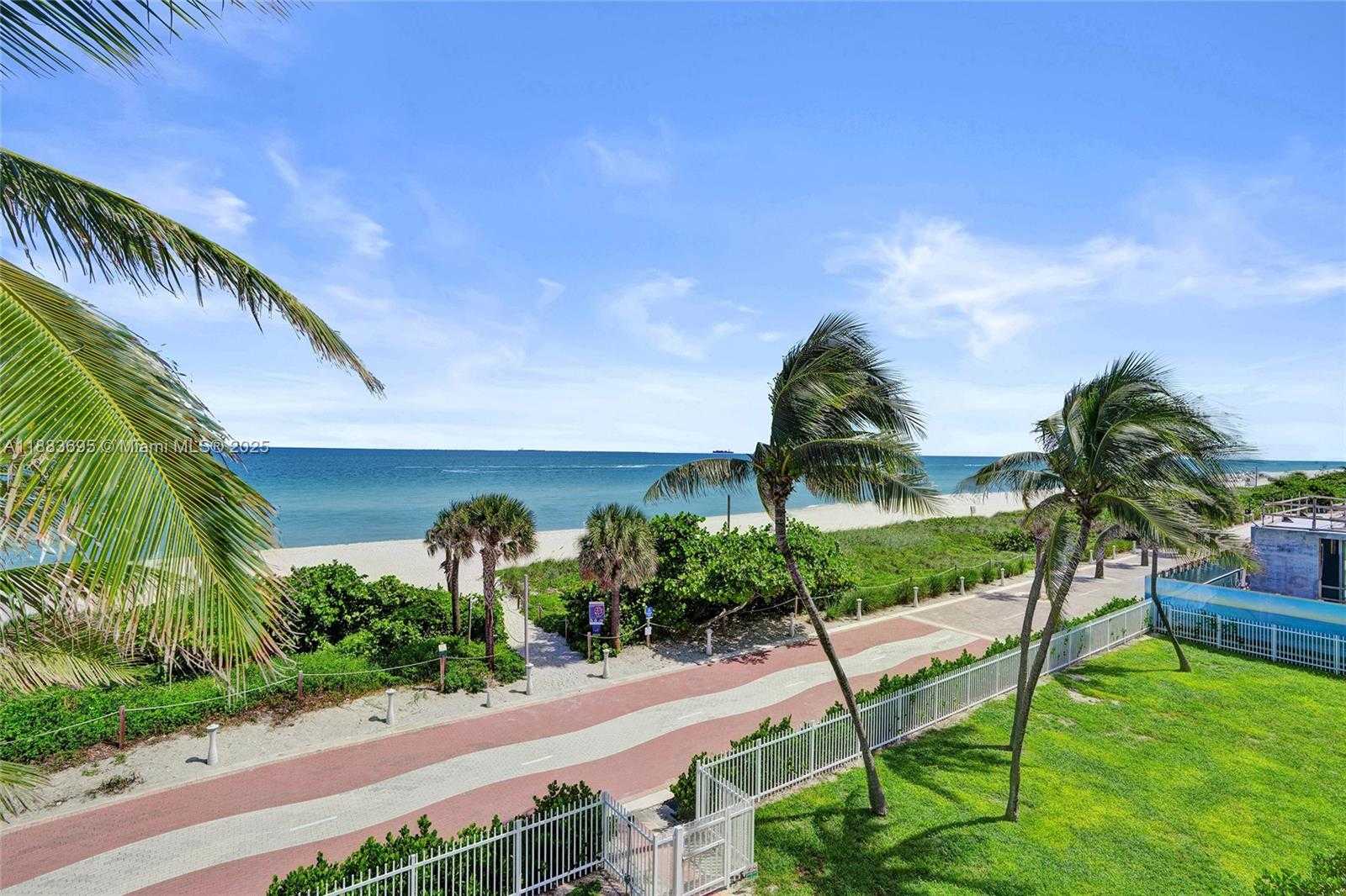 Small Image of 5401 COLLINS AVE #138, Miami Beach Number 40