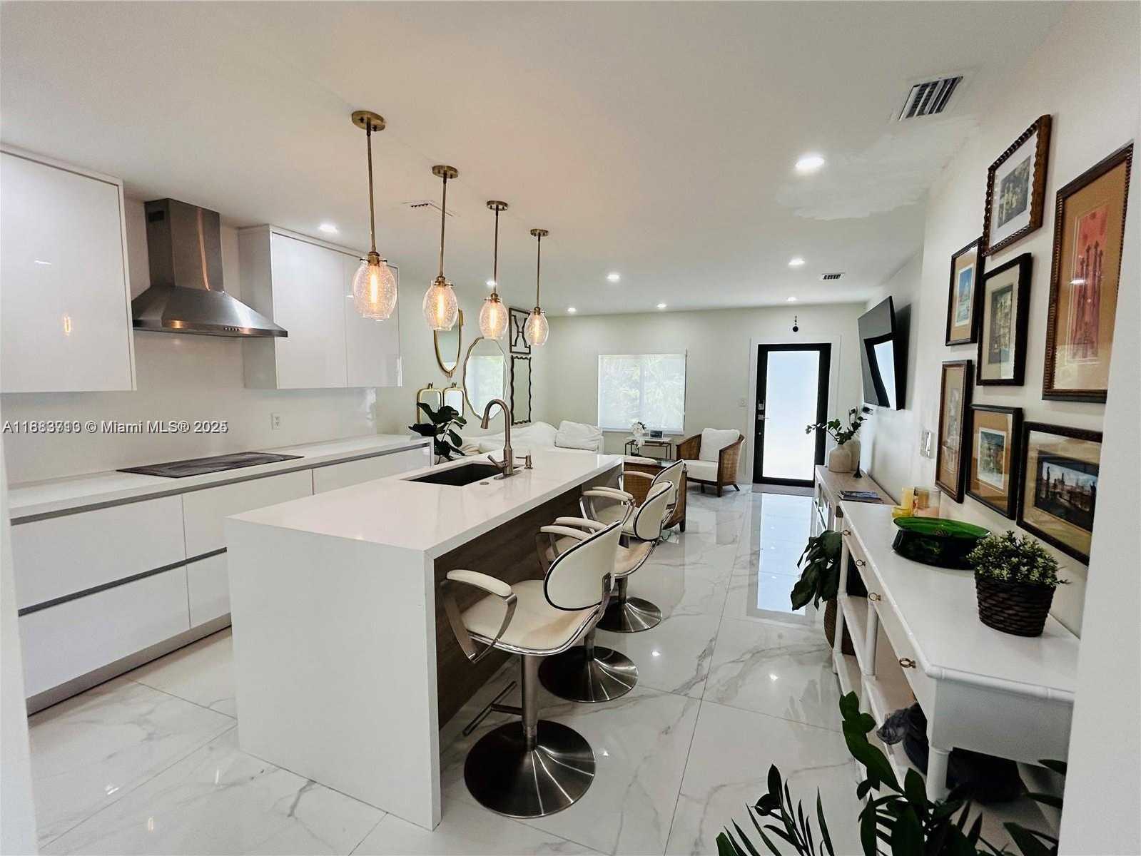 Small Image of 4618 SOUTH WEST 2ND ST, Miami Number 2