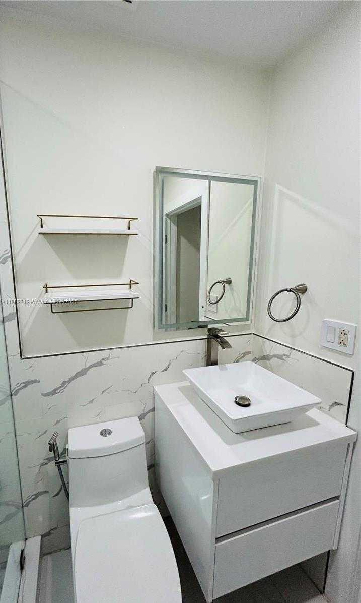 Small Image of 4618 SOUTH WEST 2ND ST, Miami Number 6