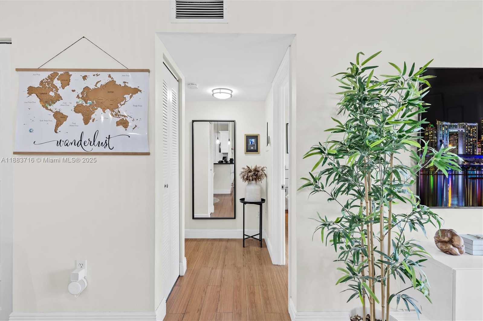 Small Image of 9731 HAMMOCKS BLVD #206B, Miami Number 10