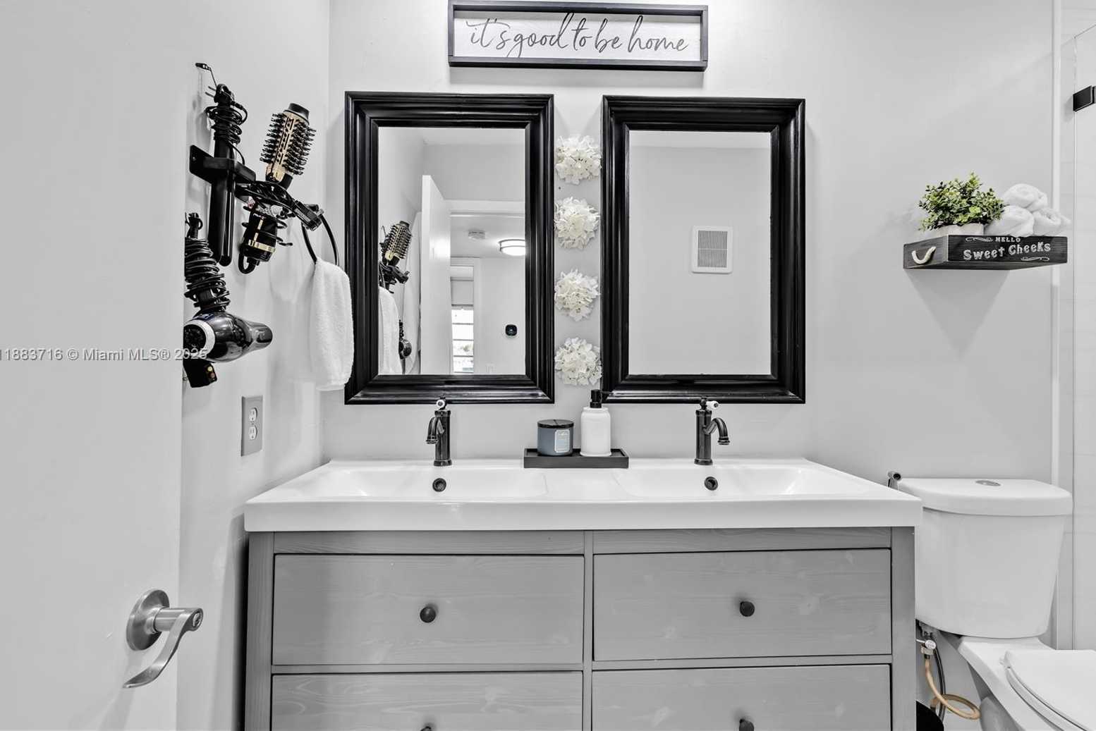 Small Image of 9731 HAMMOCKS BLVD #206B, Miami Number 11