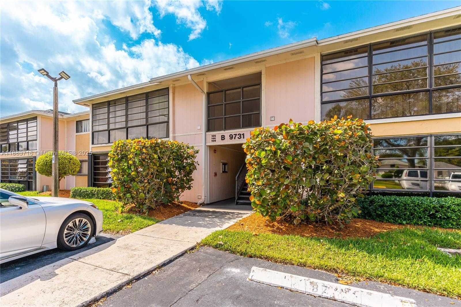 Small Image of 9731 HAMMOCKS BLVD #206B, Miami Number 26