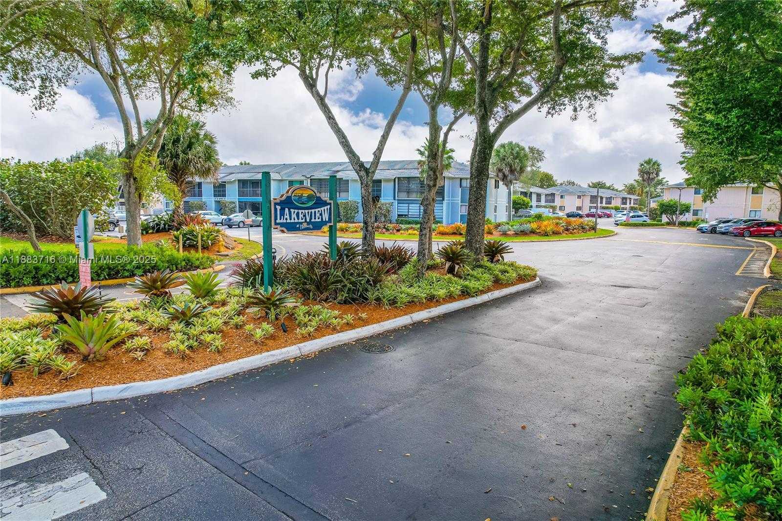 Small Image of 9731 HAMMOCKS BLVD #206B, Miami Number 28