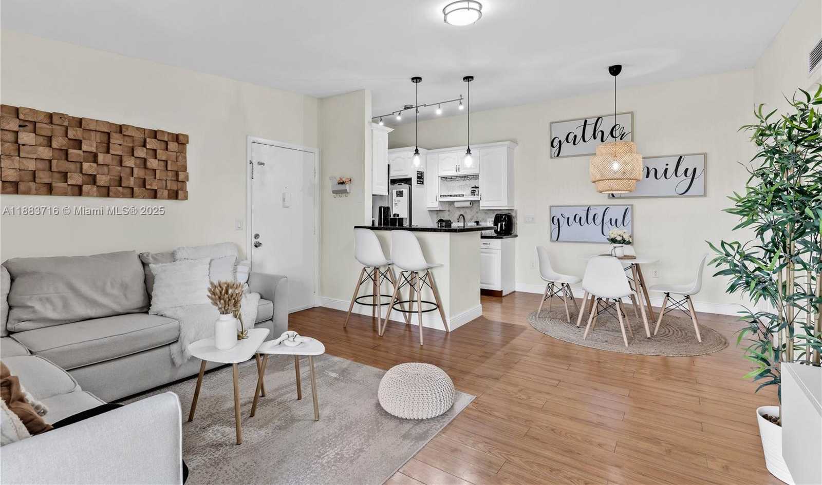 Small Image of 9731 HAMMOCKS BLVD #206B, Miami Number 3