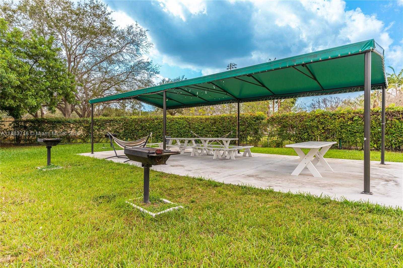 Small Image of 9731 HAMMOCKS BLVD #206B, Miami Number 41