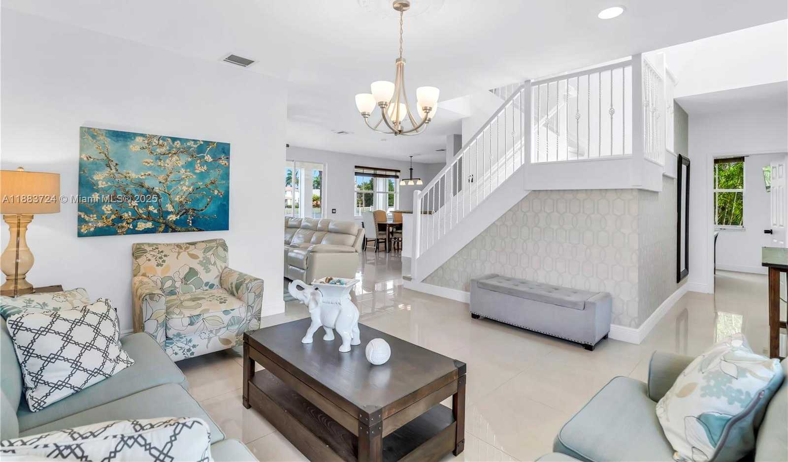 Small Image of 663 LIVE OAK LN, Weston Number 13