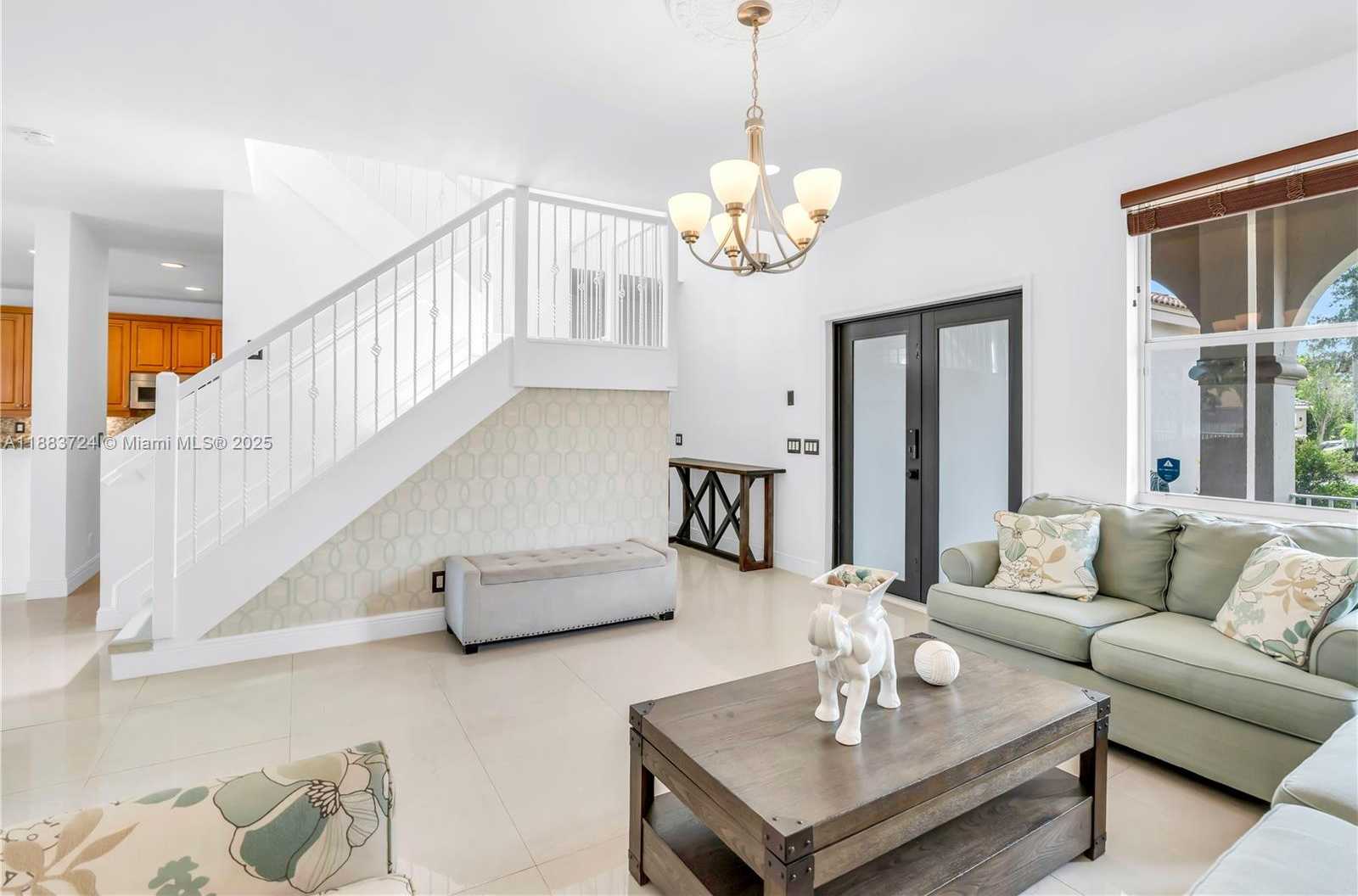 Small Image of 663 LIVE OAK LN, Weston Number 14