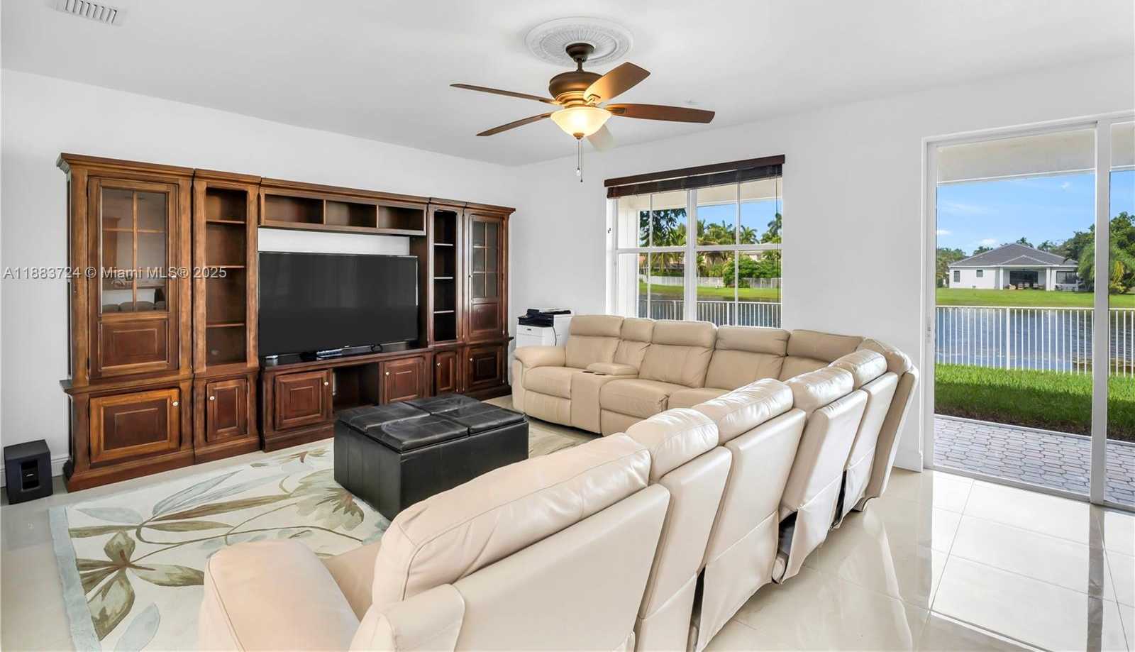 Small Image of 663 LIVE OAK LN, Weston Number 15