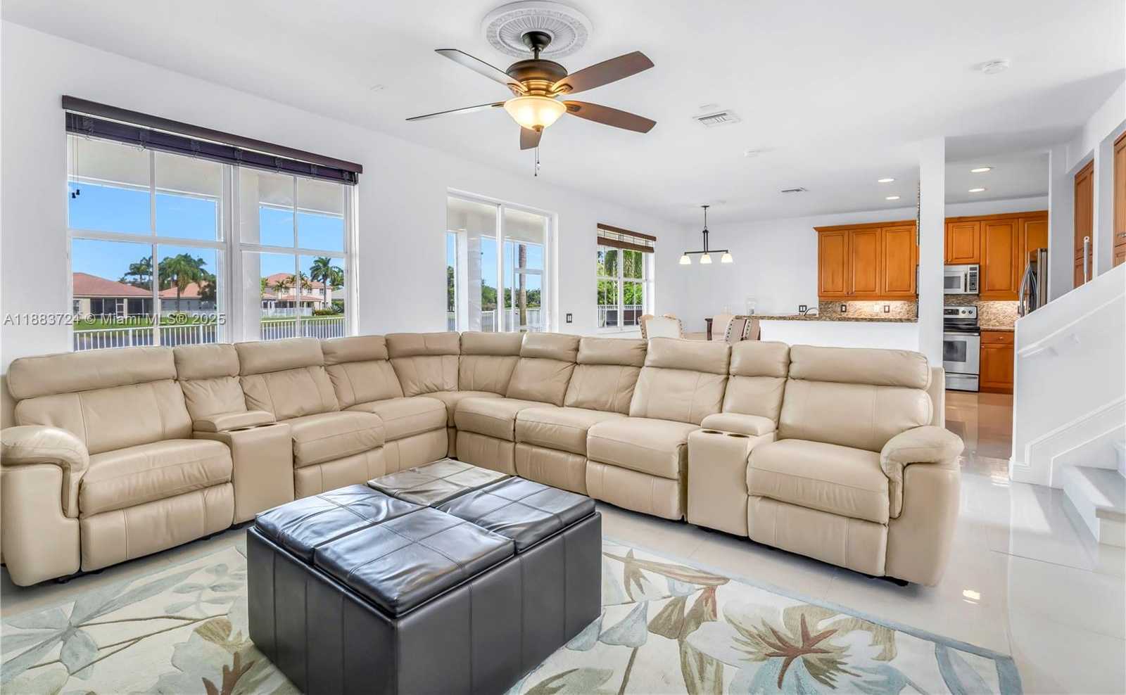 Small Image of 663 LIVE OAK LN, Weston Number 18