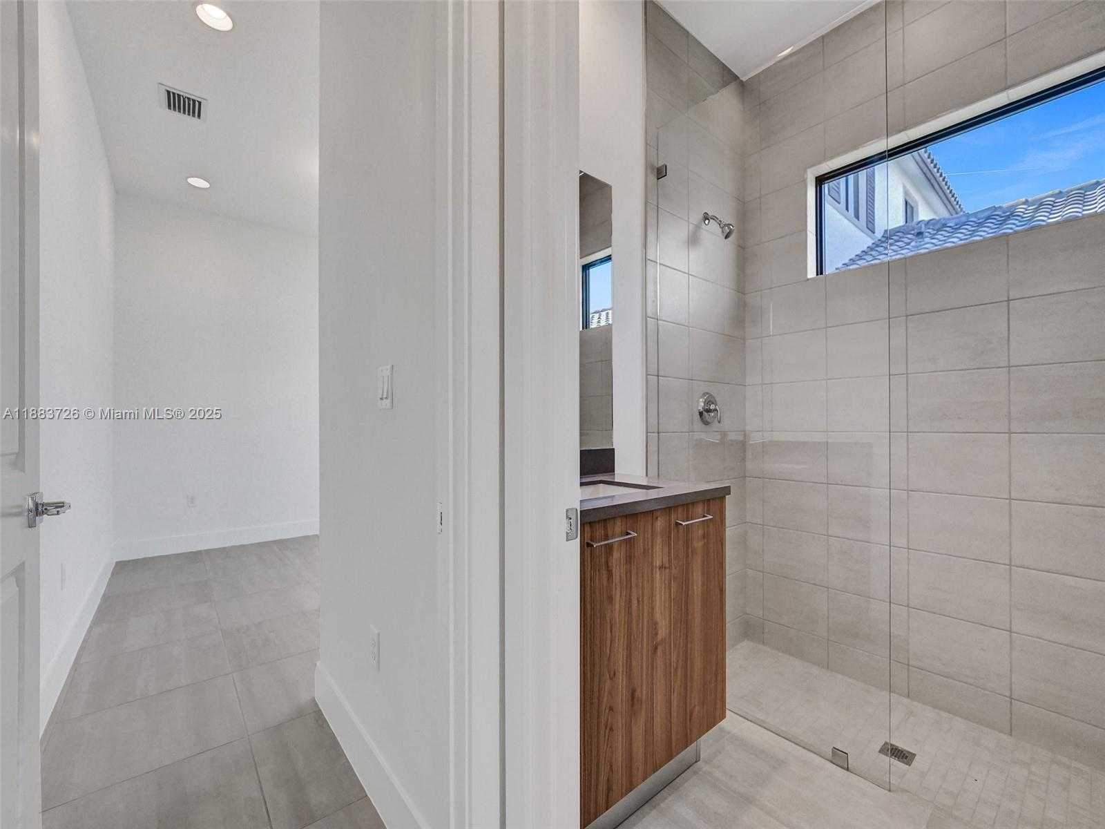 Small Image of 5736 SOUTH WEST 104TH TER, Cooper City Number 24