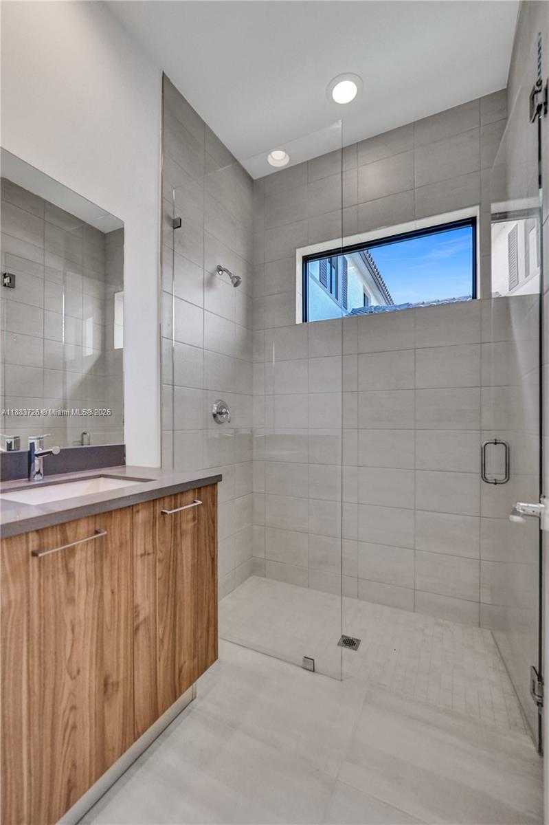 Small Image of 5736 SOUTH WEST 104TH TER, Cooper City Number 25