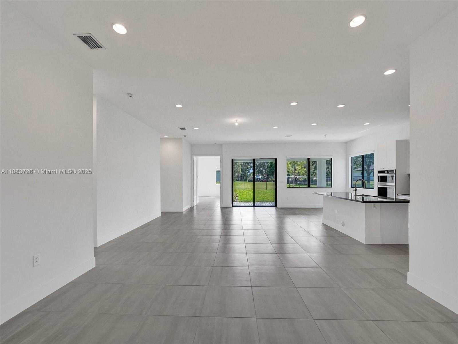 Small Image of 5736 SOUTH WEST 104TH TER, Cooper City Number 3