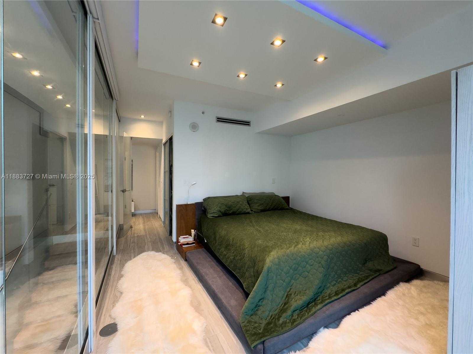 Small Image of 350 SOUTH MIAMI AVE #706, Miami Number 11