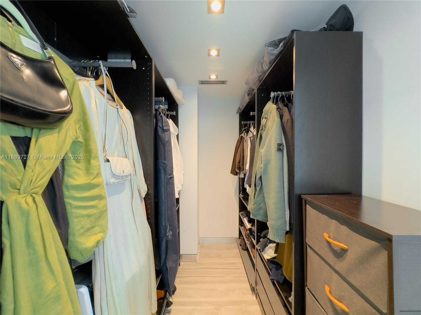 Small Image of 350 SOUTH MIAMI AVE #706, Miami Number 14