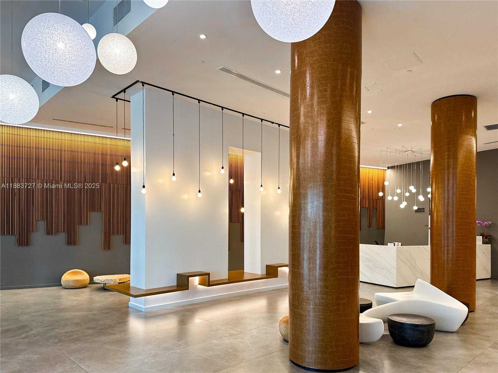 Small Image of 350 SOUTH MIAMI AVE #706, Miami Number 37