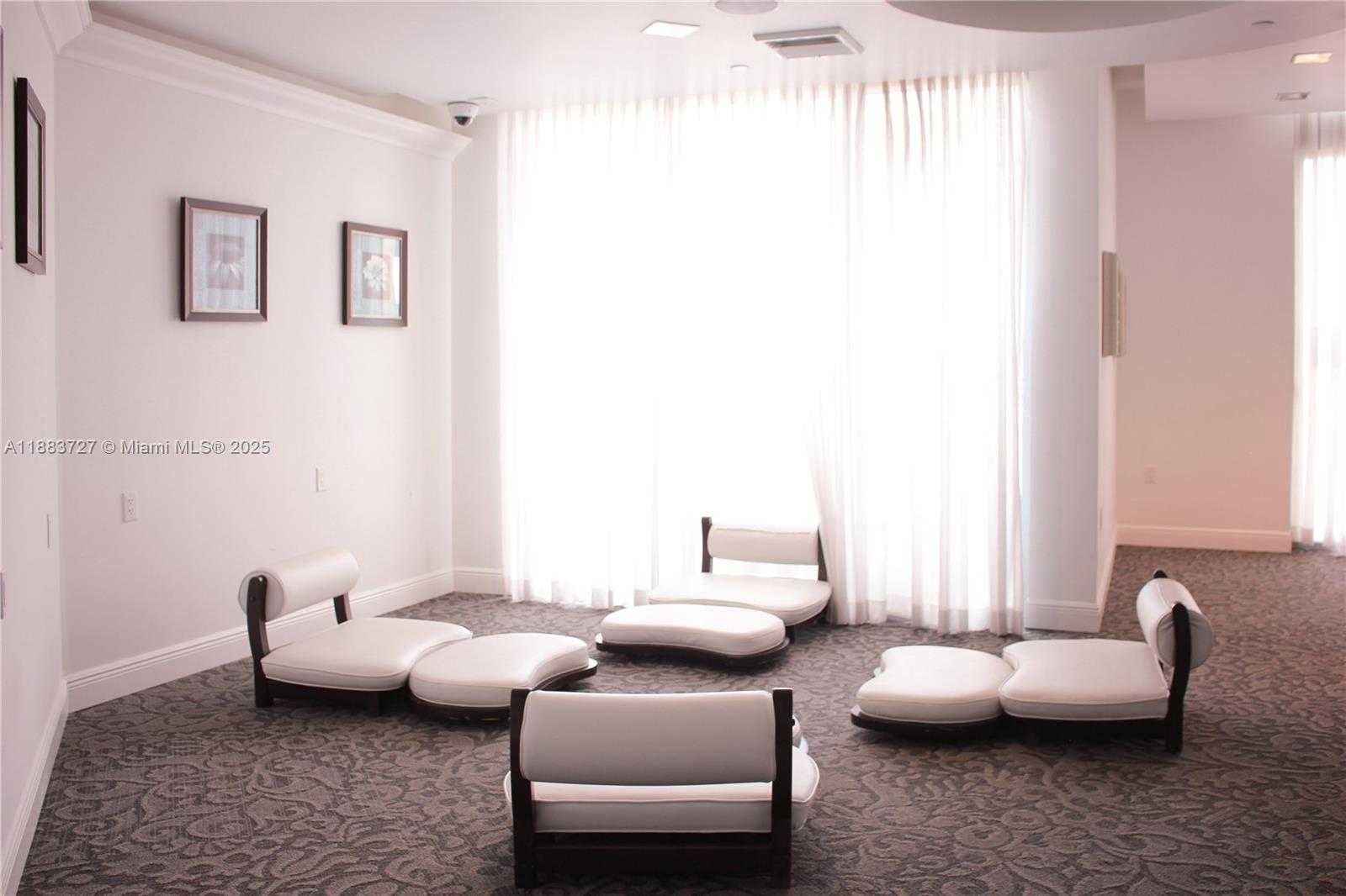 Small Image of 350 SOUTH MIAMI AVE #706, Miami Number 61