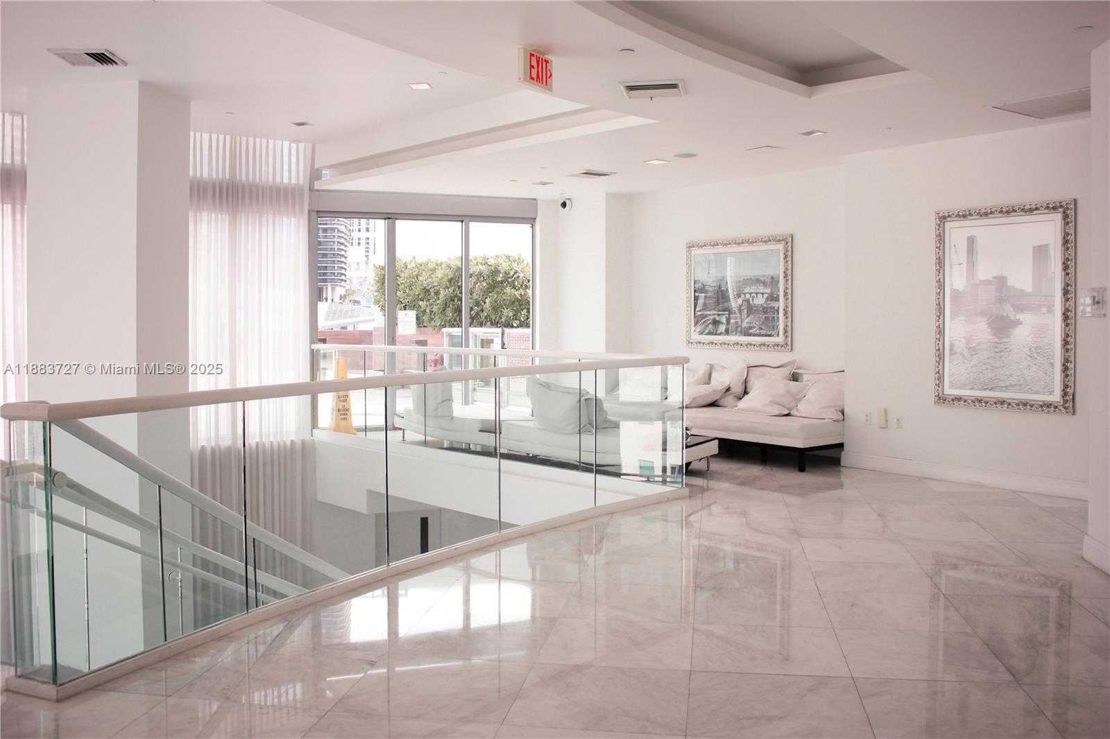 Small Image of 350 SOUTH MIAMI AVE #706, Miami Number 62