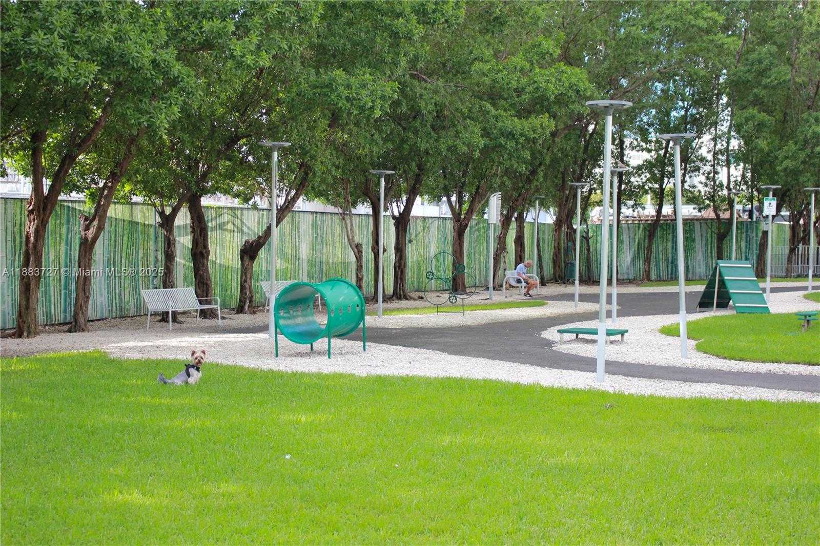 Small Image of 350 SOUTH MIAMI AVE #706, Miami Number 66