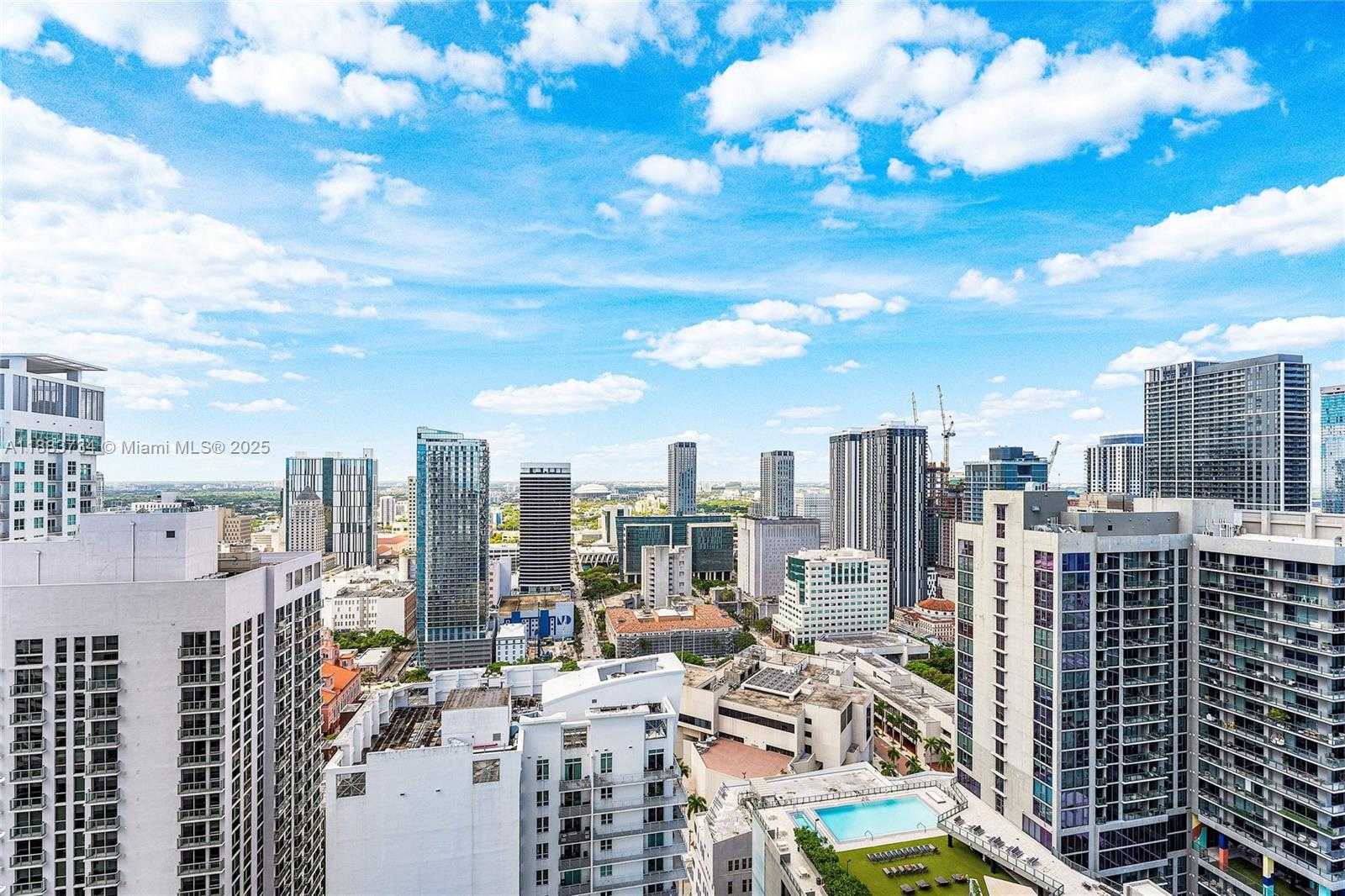 Small Image of 244 BISCAYNE BLVD #3609, Miami Number 29