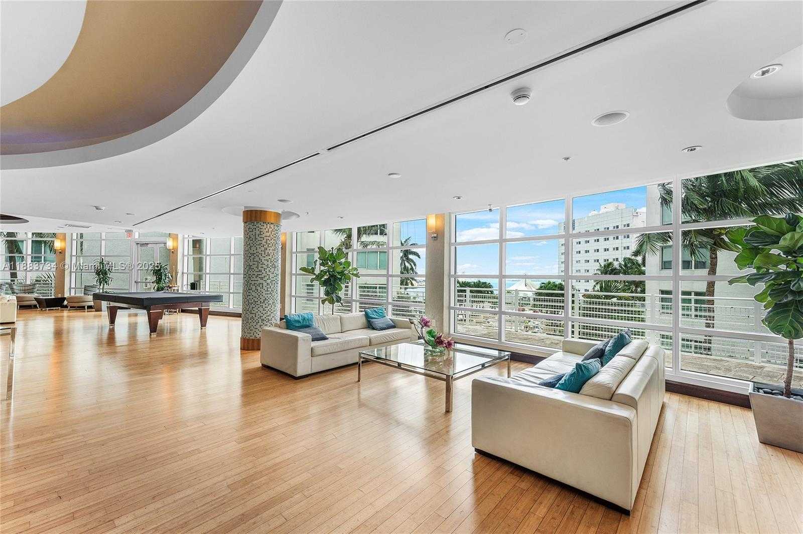Small Image of 244 BISCAYNE BLVD #3609, Miami Number 41