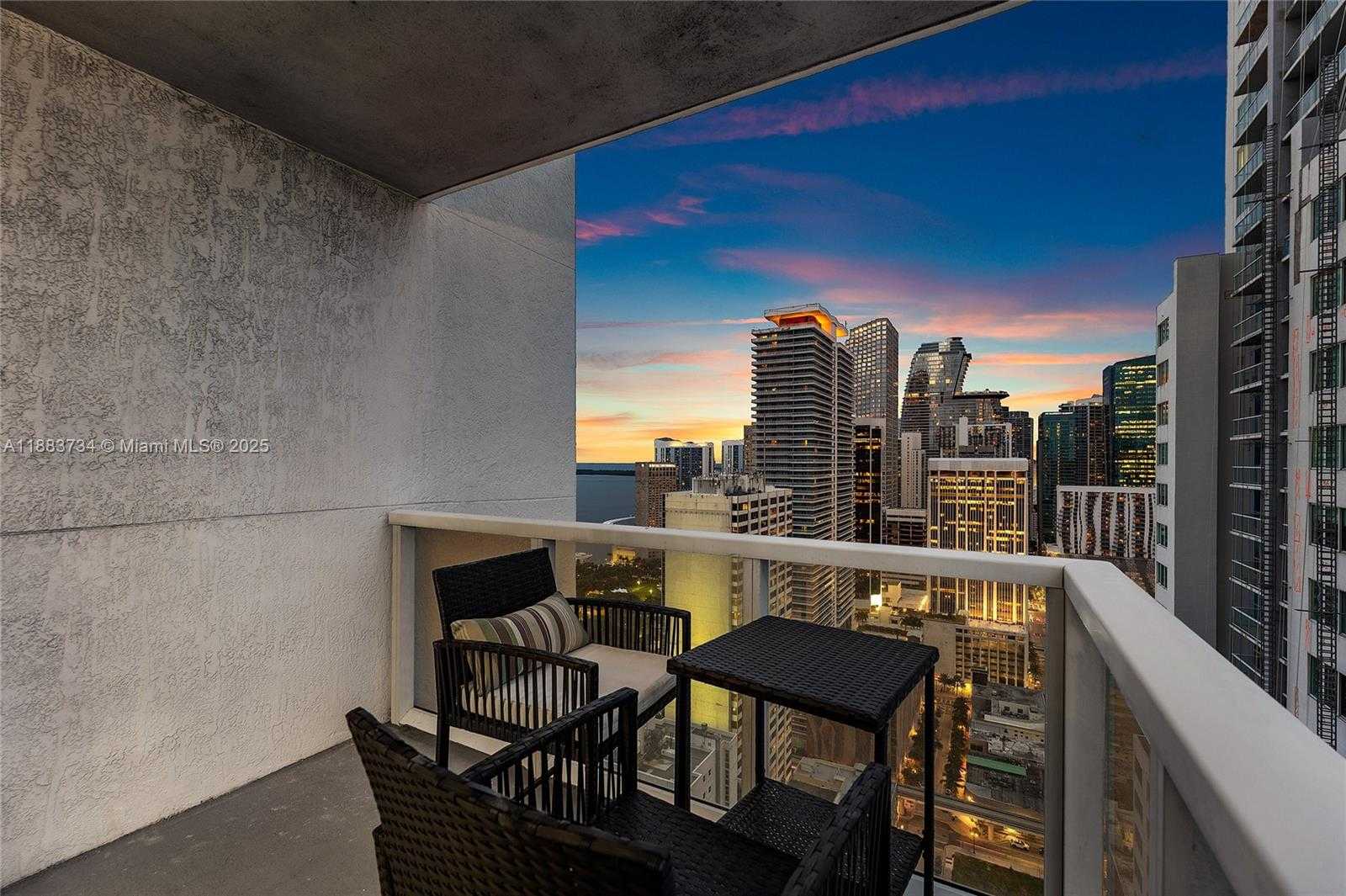 Small Image of 244 BISCAYNE BLVD #3609, Miami Number 59