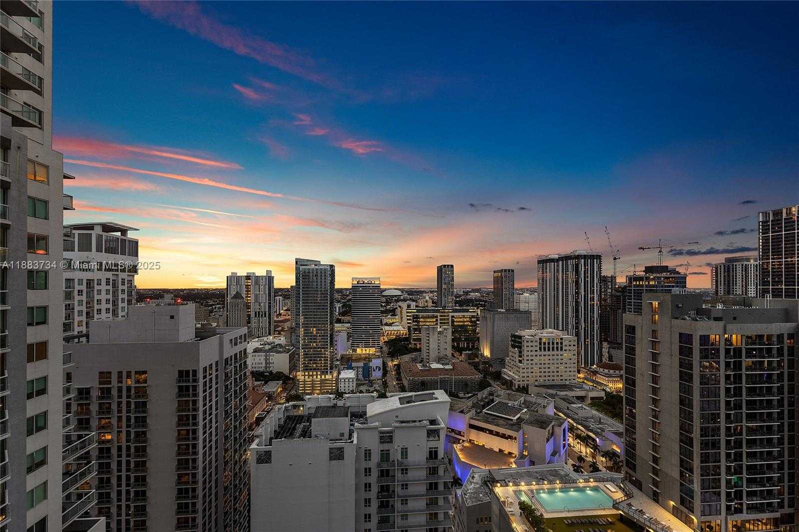 Small Image of 244 BISCAYNE BLVD #3609, Miami Number 66