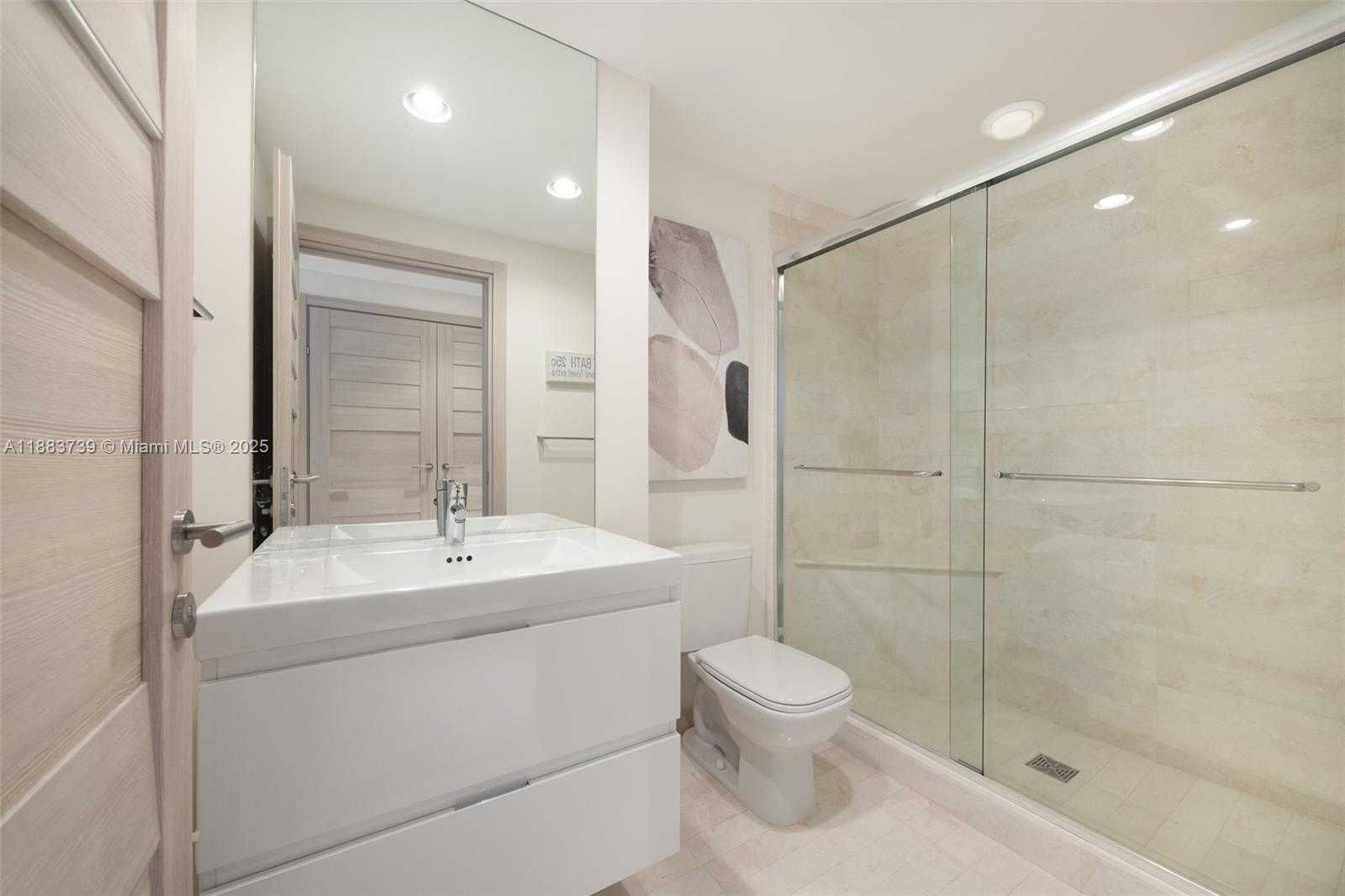 Small Image of 17301 BISCAYNE BLVD #2009, North Miami Beach Number 16