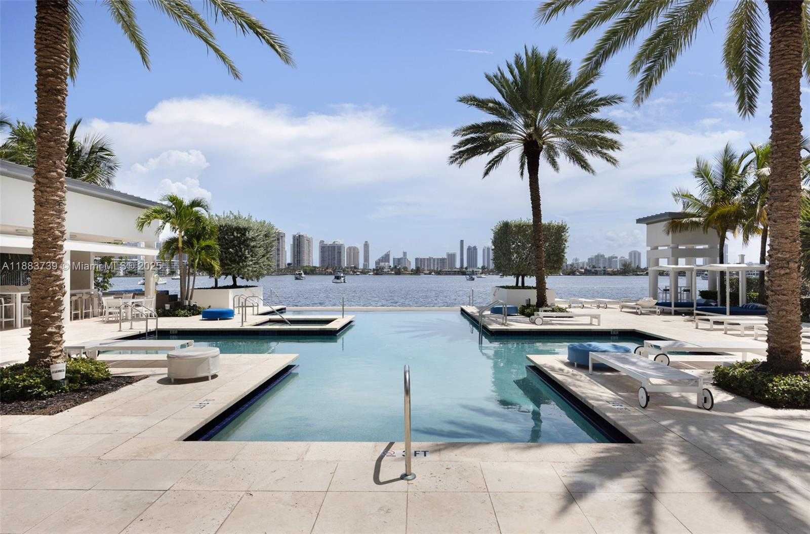 Small Image of 17301 BISCAYNE BLVD #2009, North Miami Beach Number 26