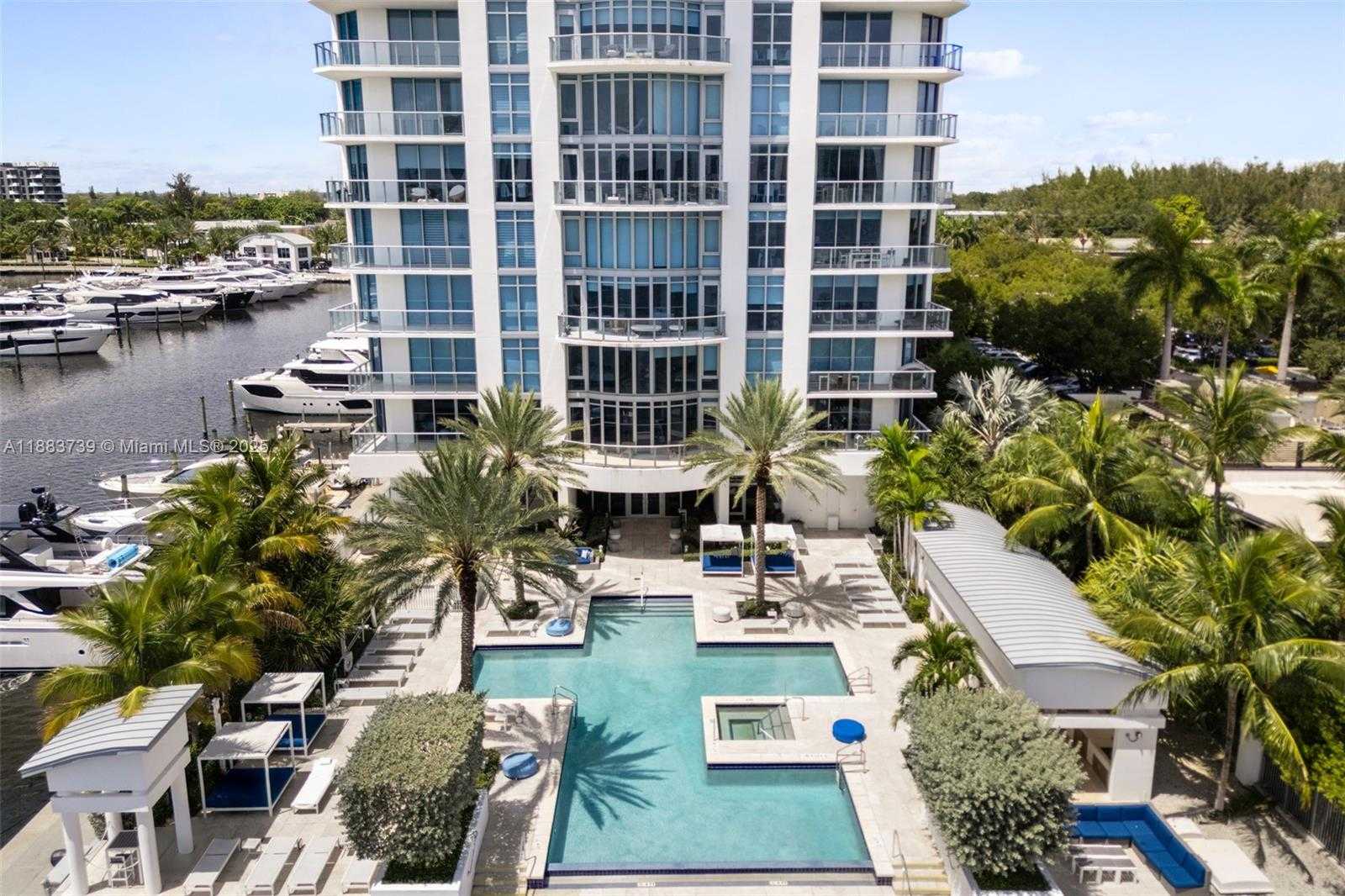 Small Image of 17301 BISCAYNE BLVD #2009, North Miami Beach Number 27