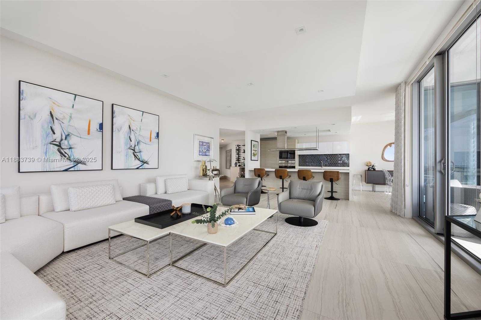 Small Image of 17301 BISCAYNE BLVD #2009, North Miami Beach Number 8