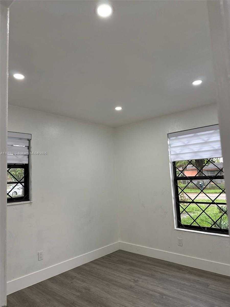 Small Image of 1772 NORTH WEST 34TH AVE, Lauderhill Number 5
