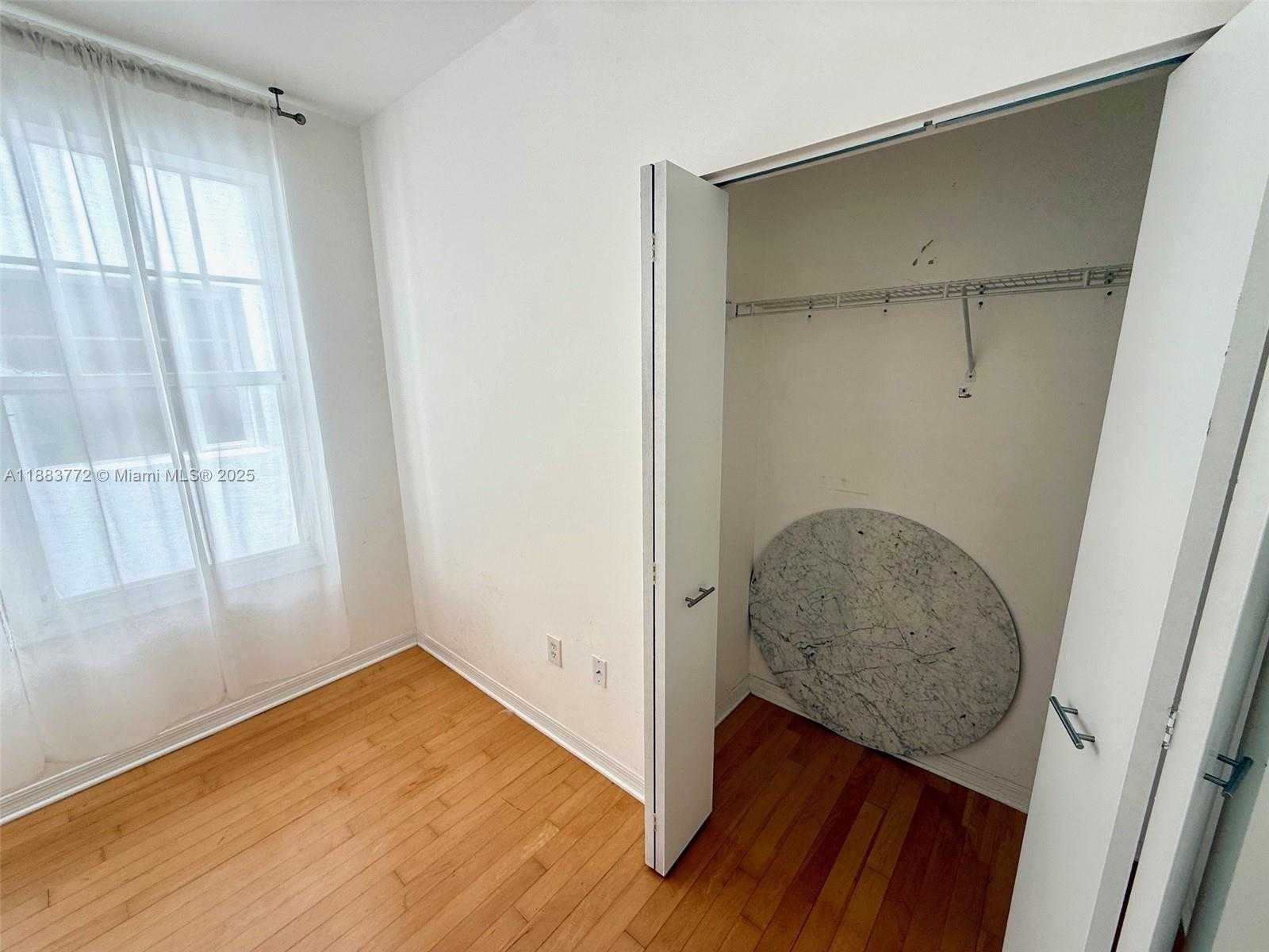 Small Image of 1528 DREXEL AVE #B2, Miami Beach Number 16