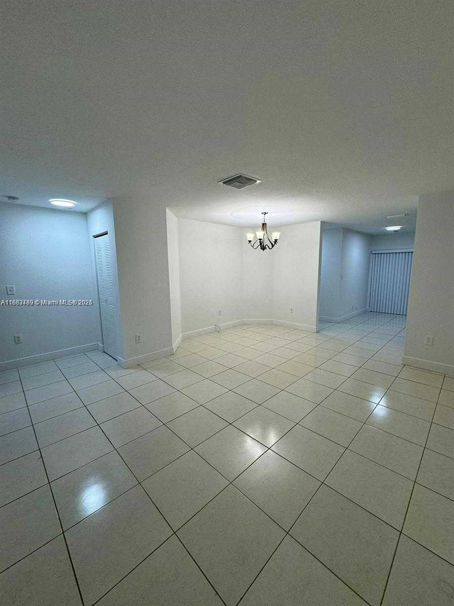 Small Image of 27070 SOUTH WEST 134TH PL, Homestead Number 2