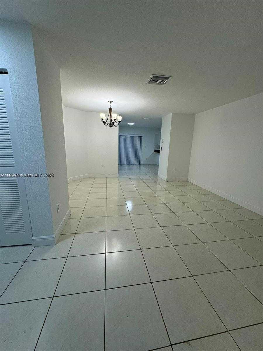 Small Image of 27070 SOUTH WEST 134TH PL, Homestead Number 7