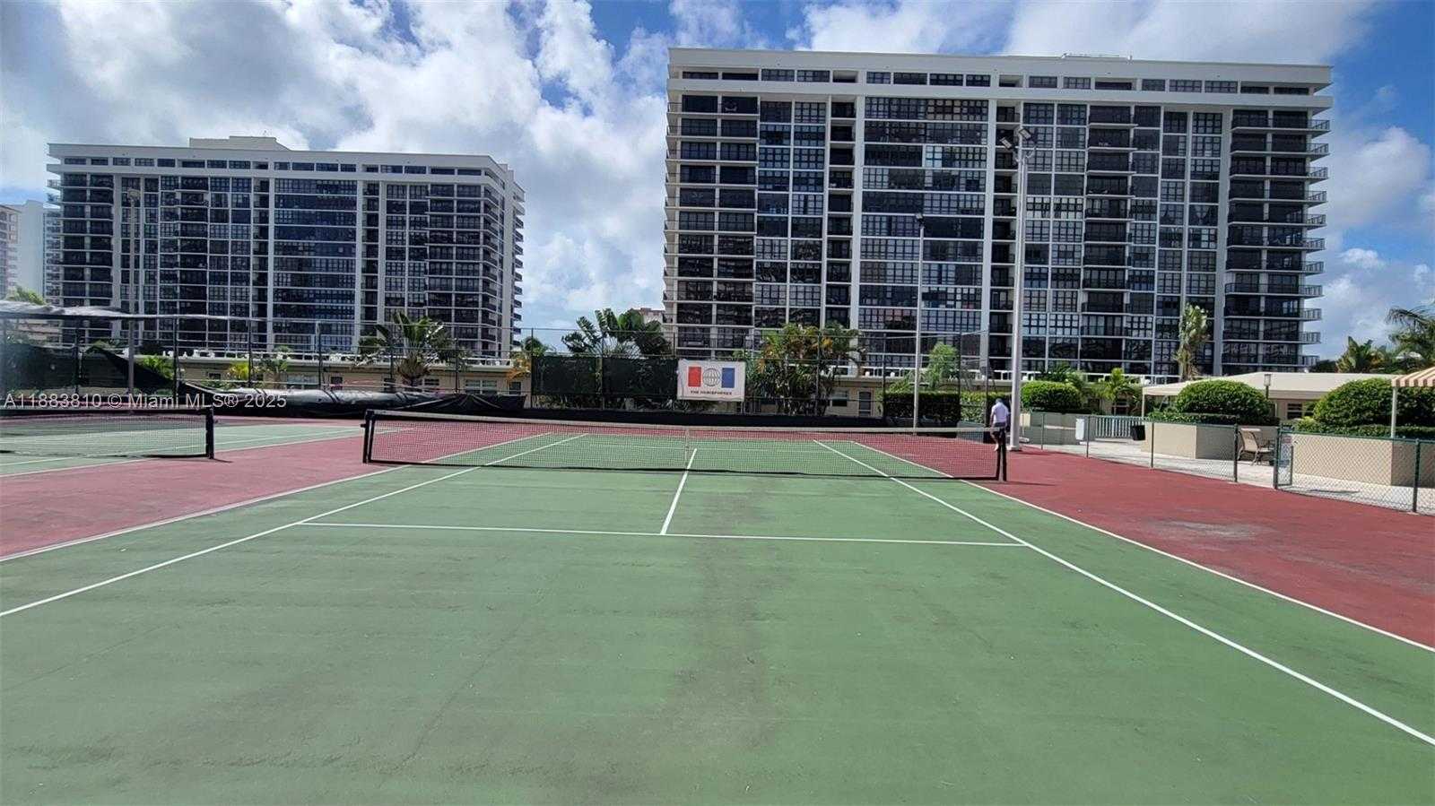 Small Image of 1965 SOUTH OCEAN DR #ME, Hallandale Beach Number 22
